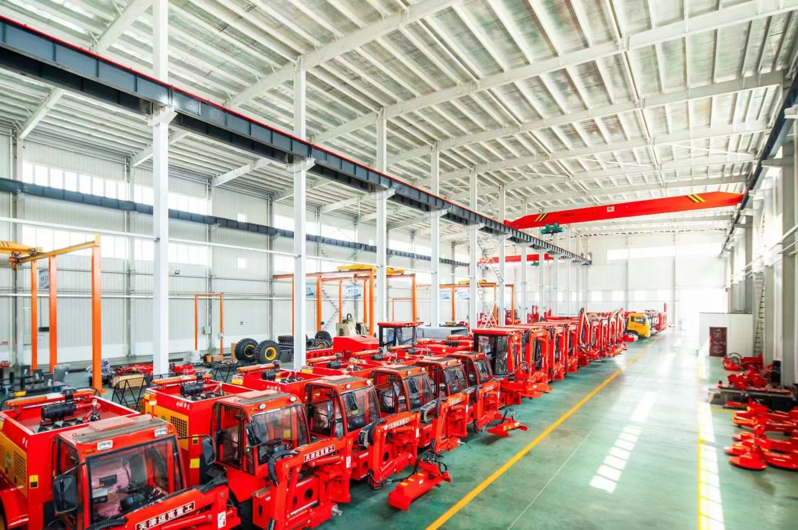 迈克重工津克修剪机生产基地